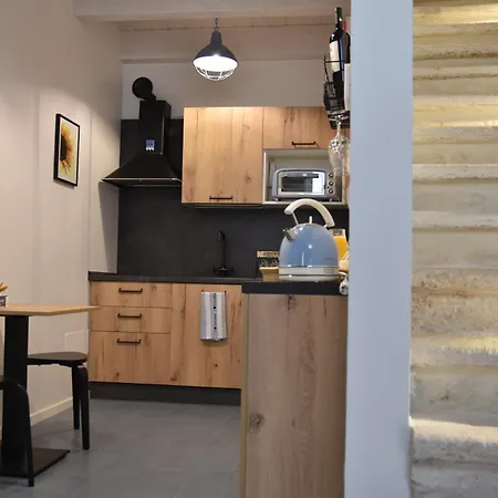 בית הארחה Sisto Petite Maison 3*